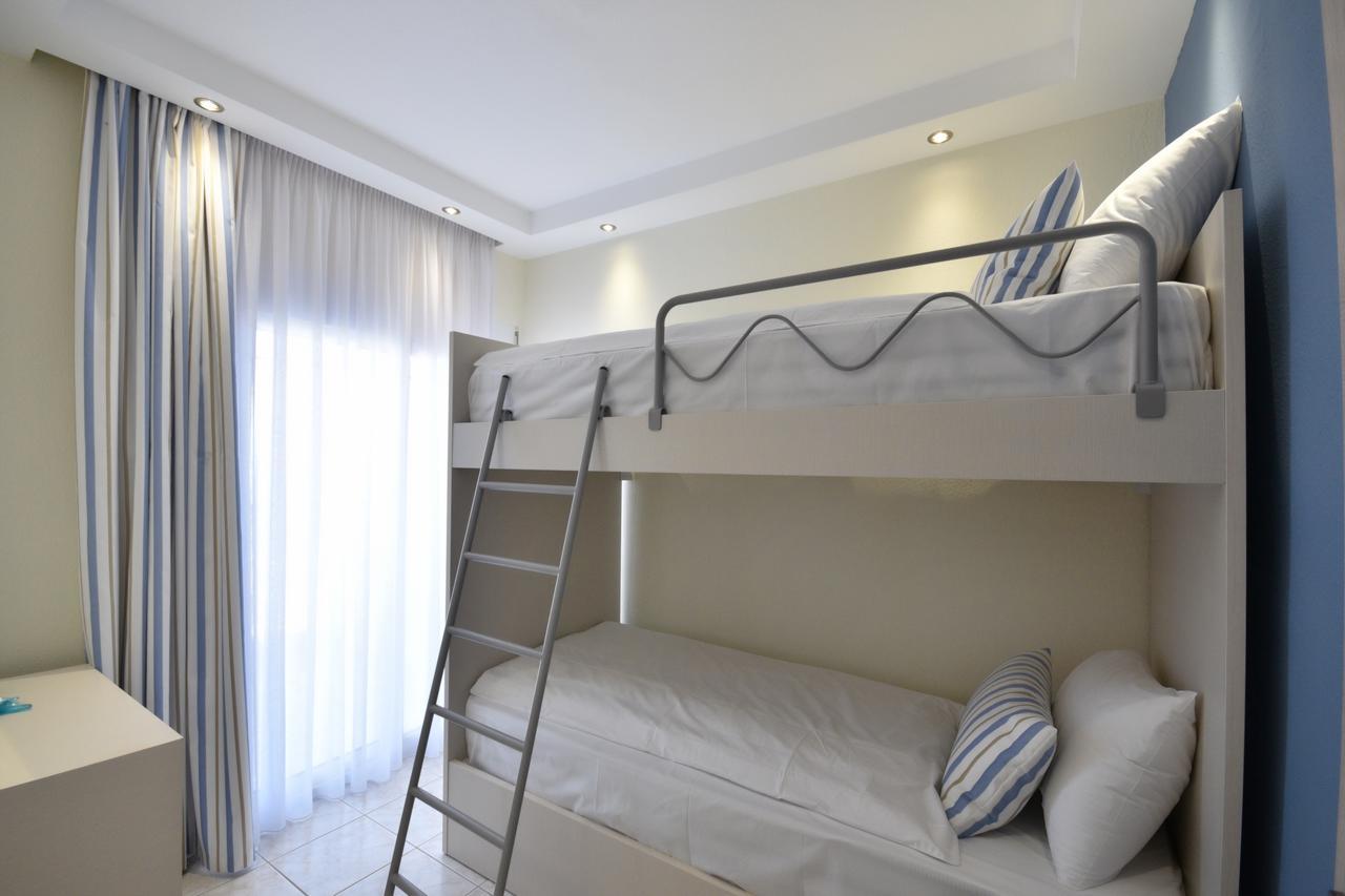 Blue Senses Hotel Sarti Extérieur photo